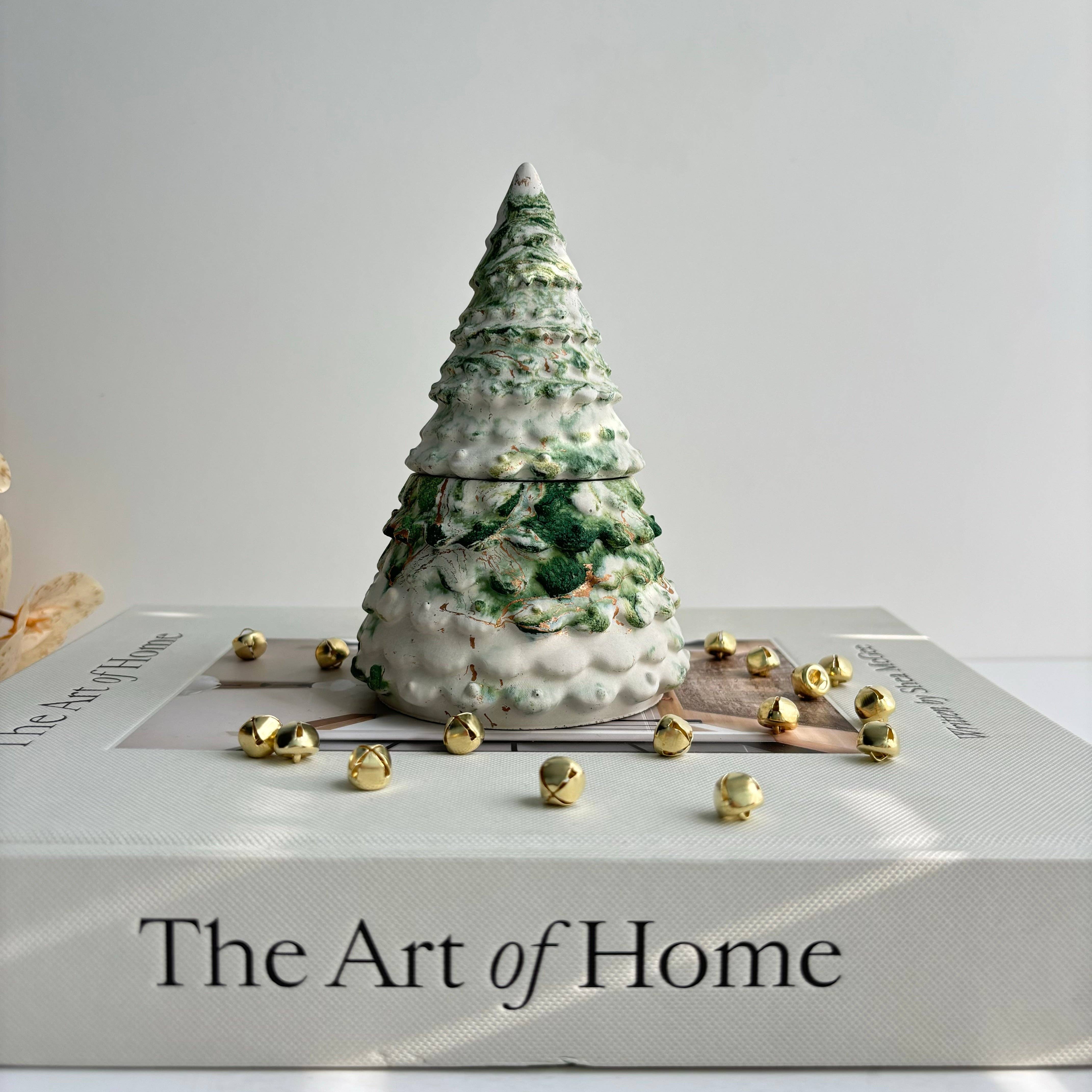 Green Christmas Tree Vessel