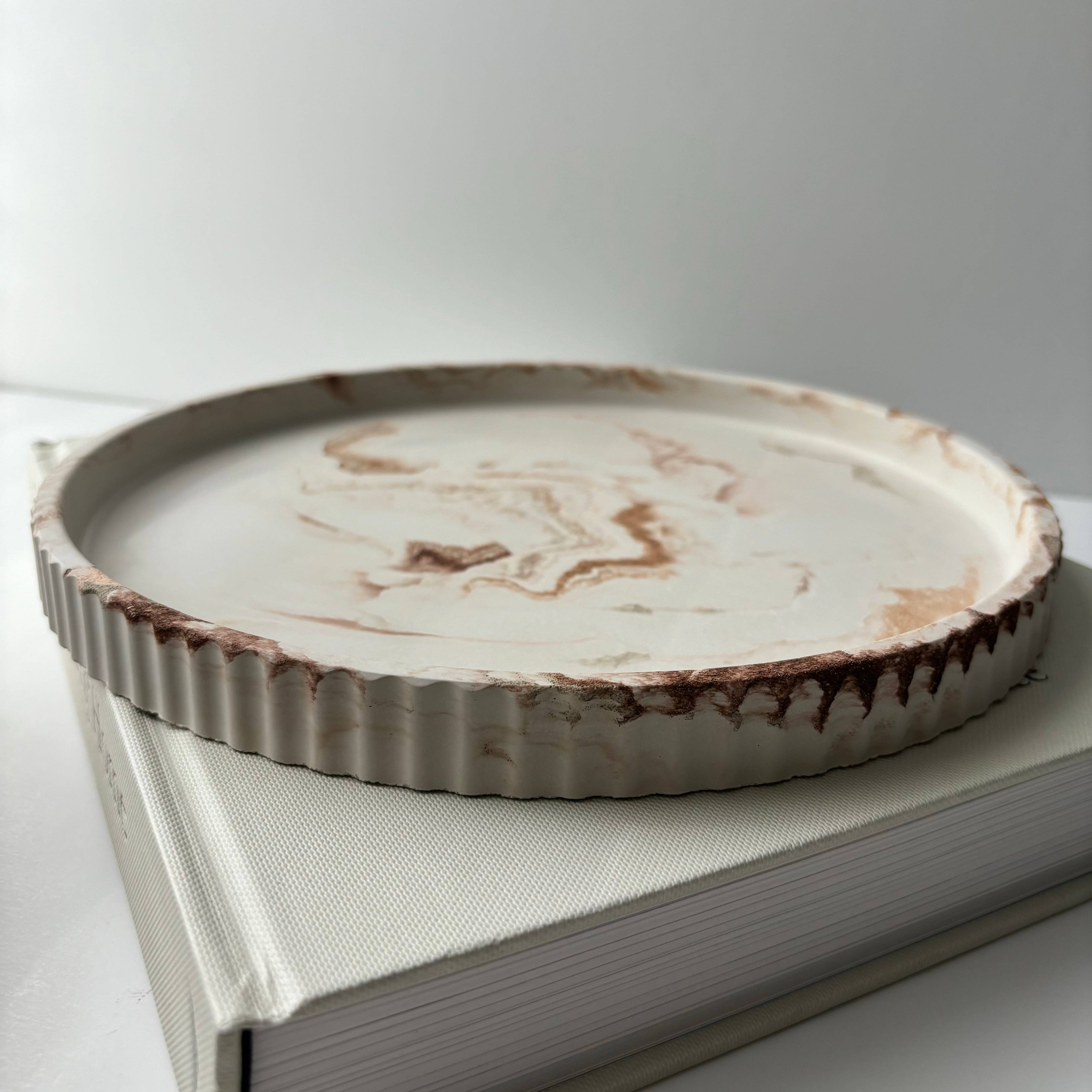 Gold Marbled Round Handmade Concrete Fluted Tray
